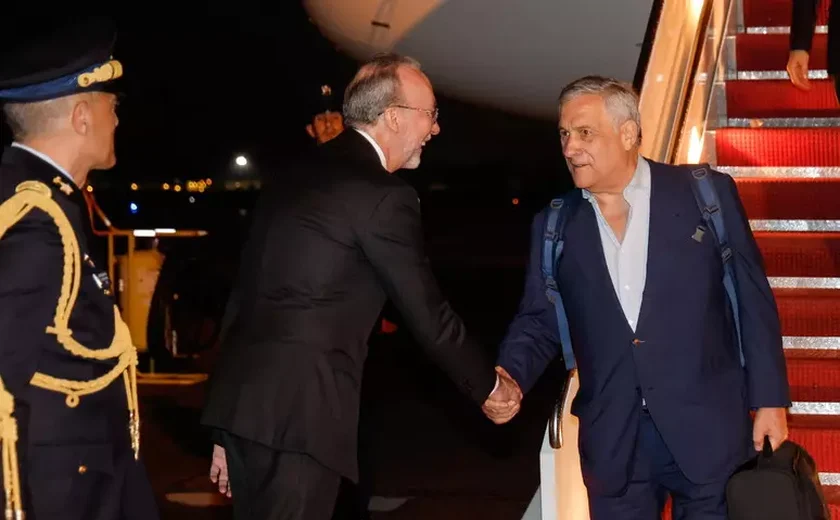 Vice-premiê da Itália chega aos EUA em meio a guerra tarifária