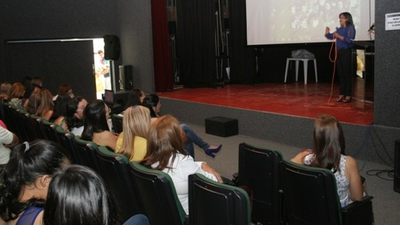 Escolas de Arapiraca e região concluem ano letivo 2014 em dezembro