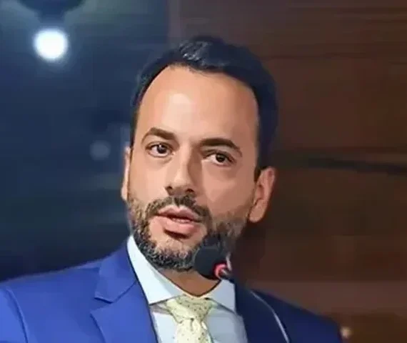 “Ninguém fala por mim”: Helenildo Neto rejeita ameaça feita em nome de todos os vereadores