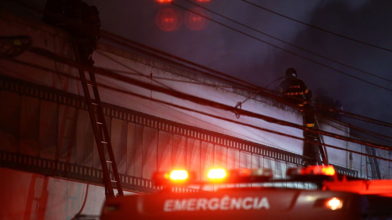 Falta vontade política de investir, diz especialista sobre incêndio na Cinemateca