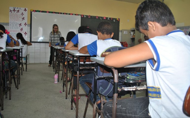 Semed oferece 3.400 vagas remanescentes em escolas da capital