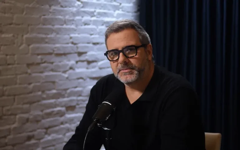 Rodrigo Alvarez Entrevista destaca a história de renomado chef de cozinha