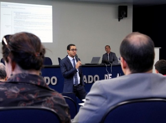PGE promove seminário sobre legislação moderna na gestão de estatais