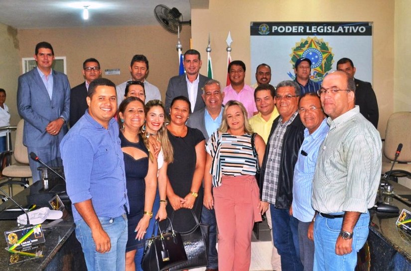 Prefeito Rodrigo Valença tira licença e vice assume em São José da Laje