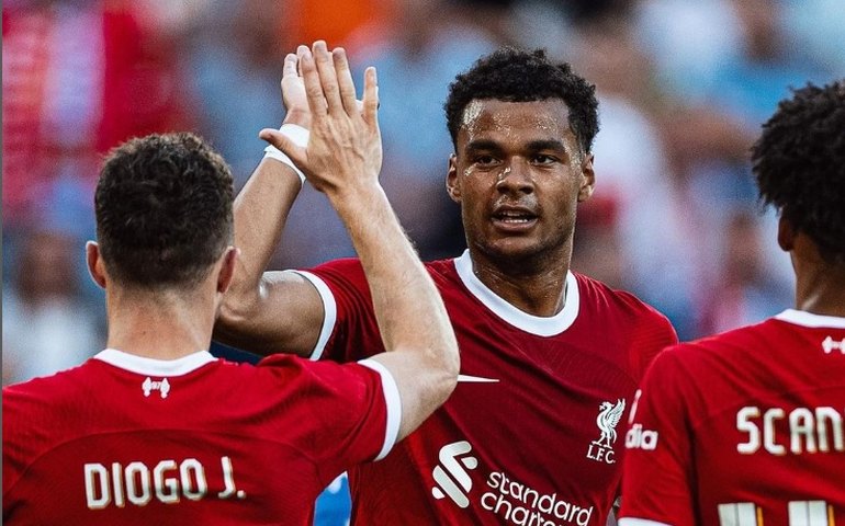 Reservas dão vitória ao Liverpool, United faz o mínimo e Brugge arrasa com 22 a 0