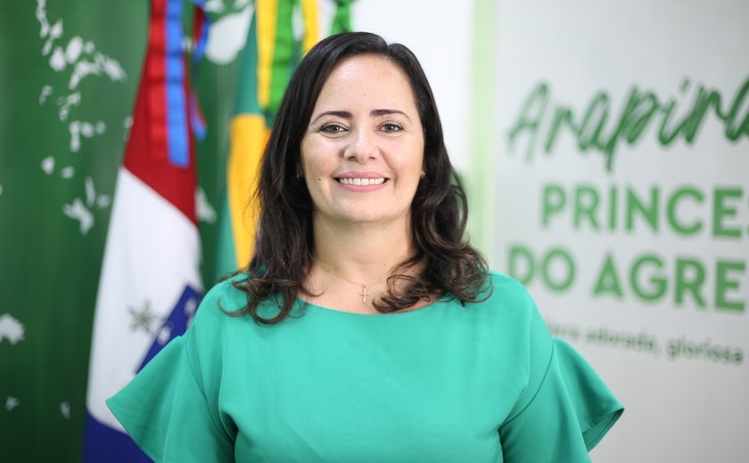 Prefeita Fabiana conclui mandato enxuto e sem demissões