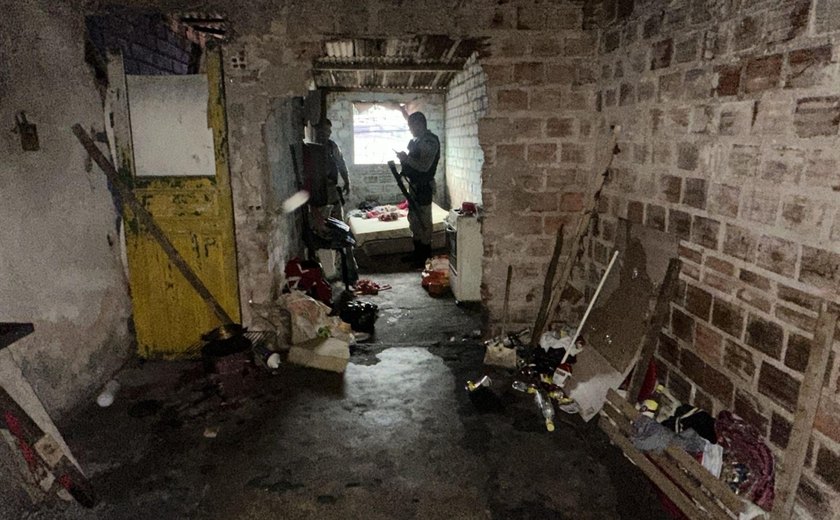 Mulher mantida em cárcere pelo ex-companheiro é resgatada no Jacintinho