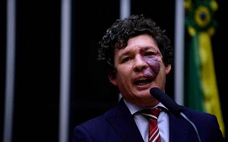 Novo filme da Disney e Pixar, Elementos, ganha primeiro trailer