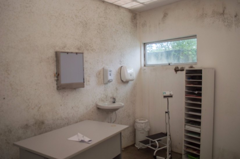 Unidade de Saúde de Arapiraca é interditada sob risco de desabamento