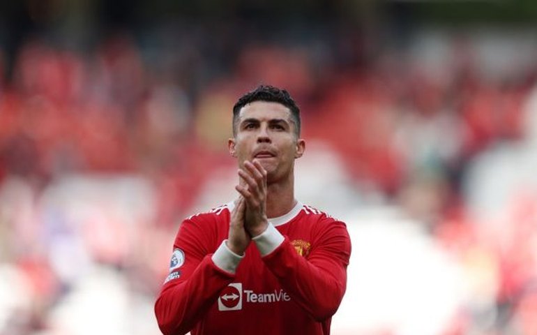 Cristiano Ronaldo agradece apoio de fãs ao se machucar pela seleção portuguesa