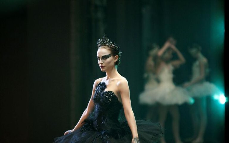 Cisne Negro encena a tradicional coreografia &#8216;O Quebra-Nozes&#8217;