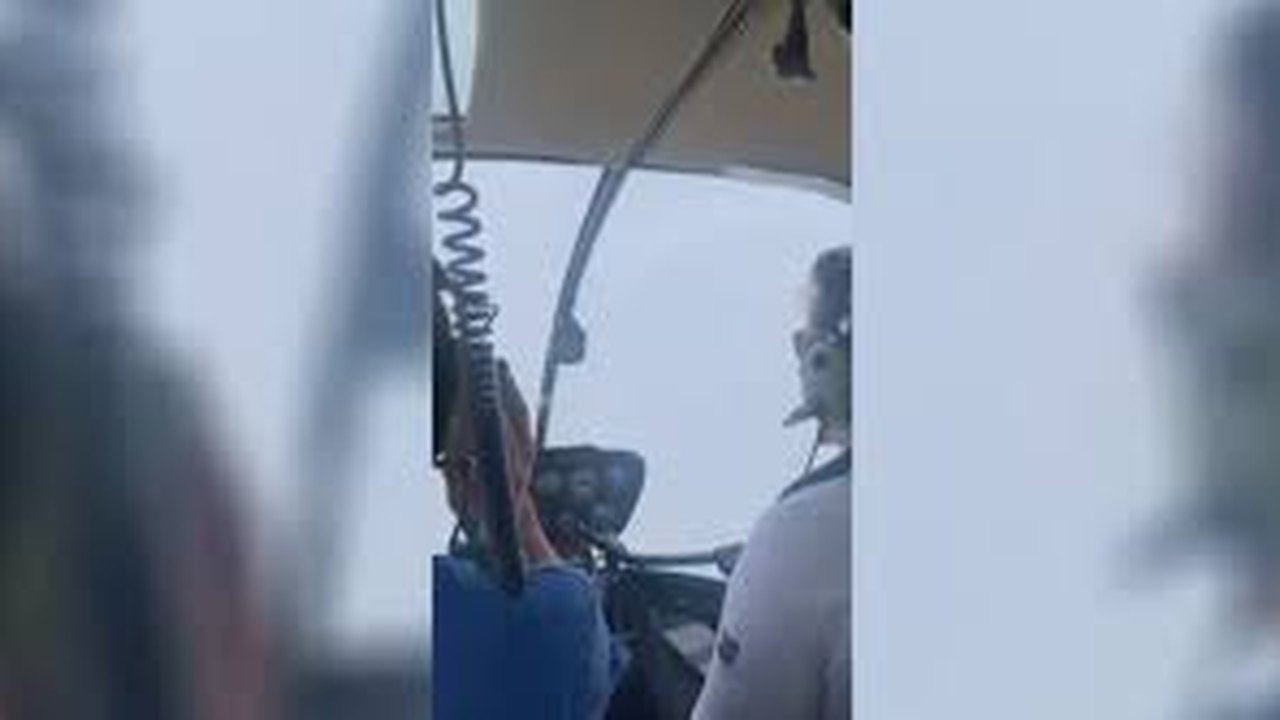Neblina espessa, frio severo e previsão de chuva atrapalham buscas por helicóptero com o presidente do Irã; fotos