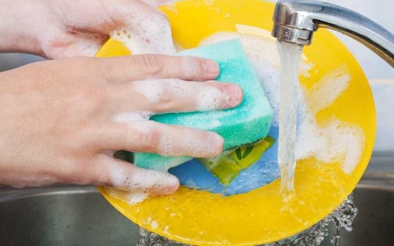 Comissão discute denúncias de aumento abusivo nas contas de água e esgoto da Sabesp