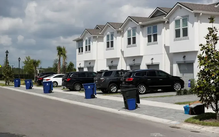 Vendas pendentes de imóveis nos EUA sobem 0,6% em agosto ante julho