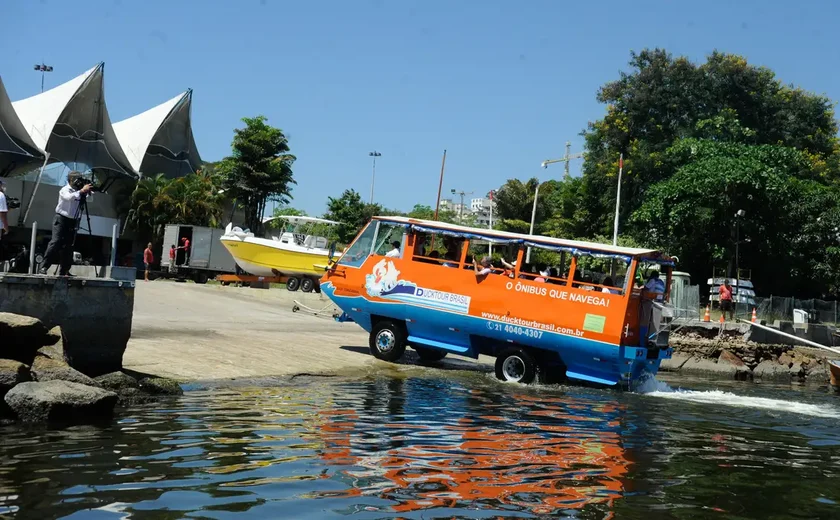 Tarifa de ônibus aquático de Ilhabela sobe de R$ 5 para R$ 50