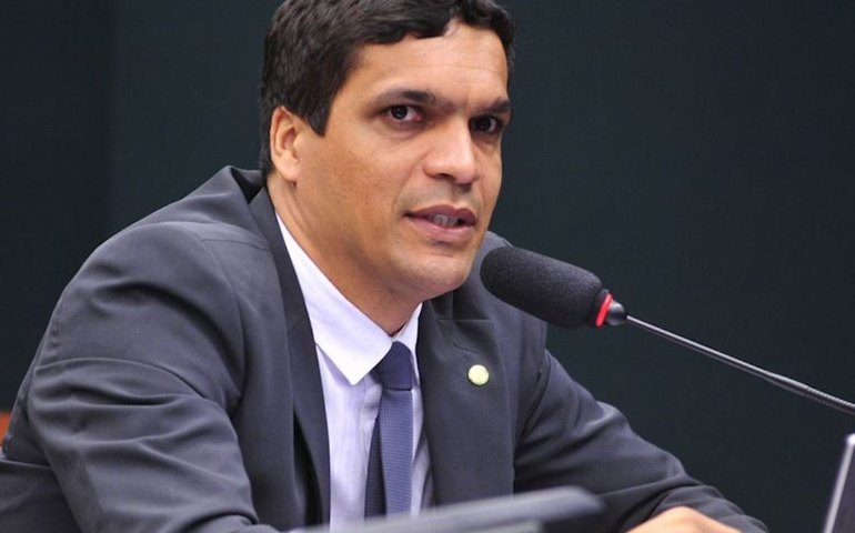 Cabo Daciolo convoca vascaínos para orar por vitórias: 'Pai Eterno faz acontecer'