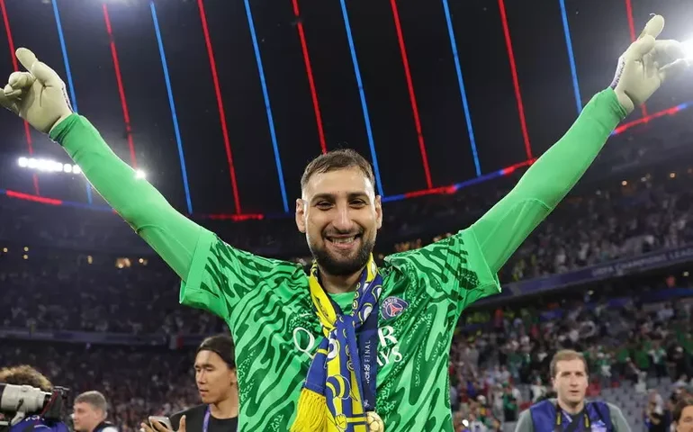 Manchester City confirma Donnarumma para lugar de Ederson