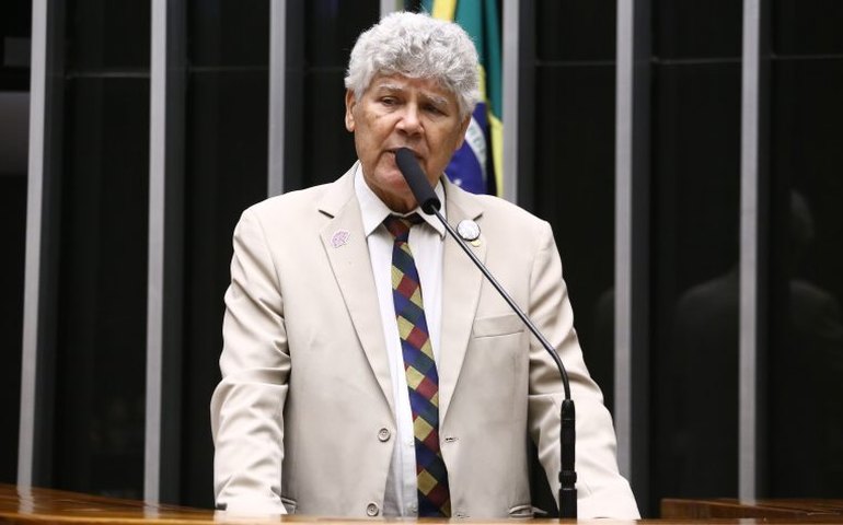 Câmara aprova regras para transição de governos entre eleição e posse