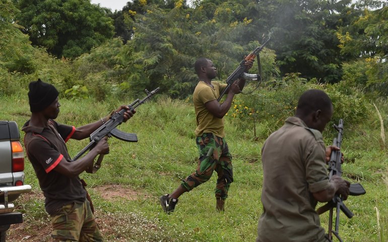 Em meio a motim militar, Costa do Marfim tem empresas fechadas