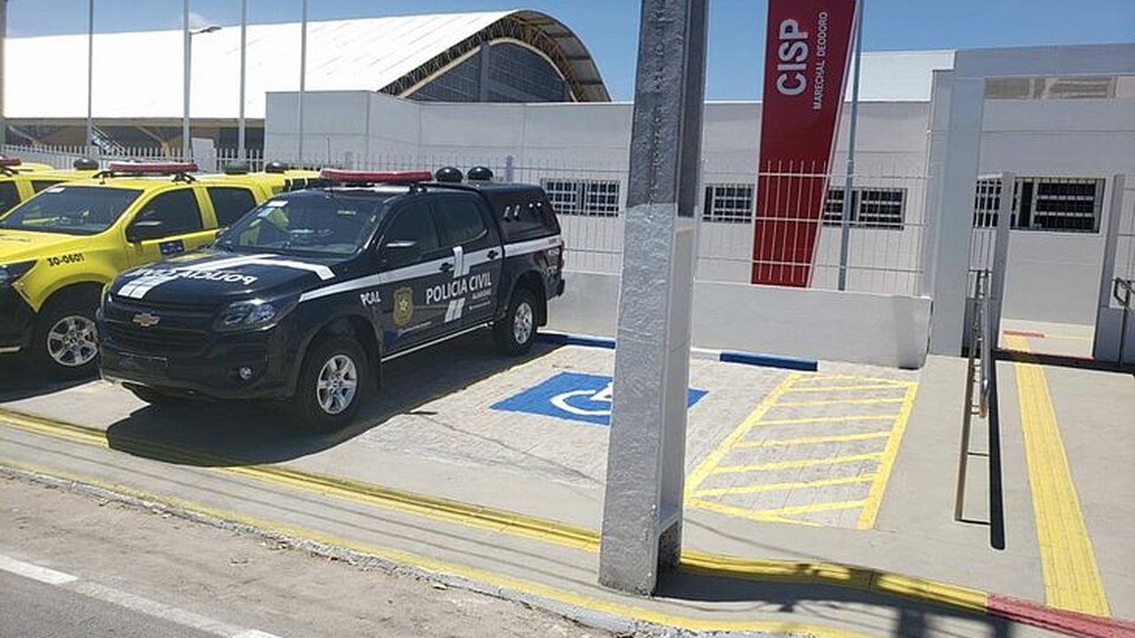 Mulher é arrastada pelo cabelo e estuprada em região de mata Marechal Deodoro