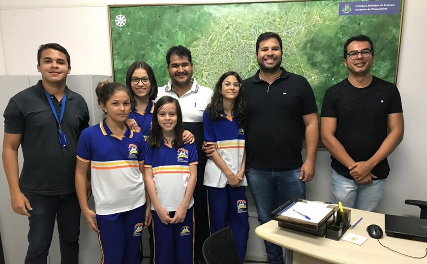 Estudantes de Arapiraca apresentam projeto de incentivo à coleta seletiva