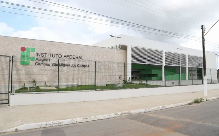 Ifal pública 1ª chamada para heteroidentificação de 2025 para cursos técnicos integrados ao ensino médio
