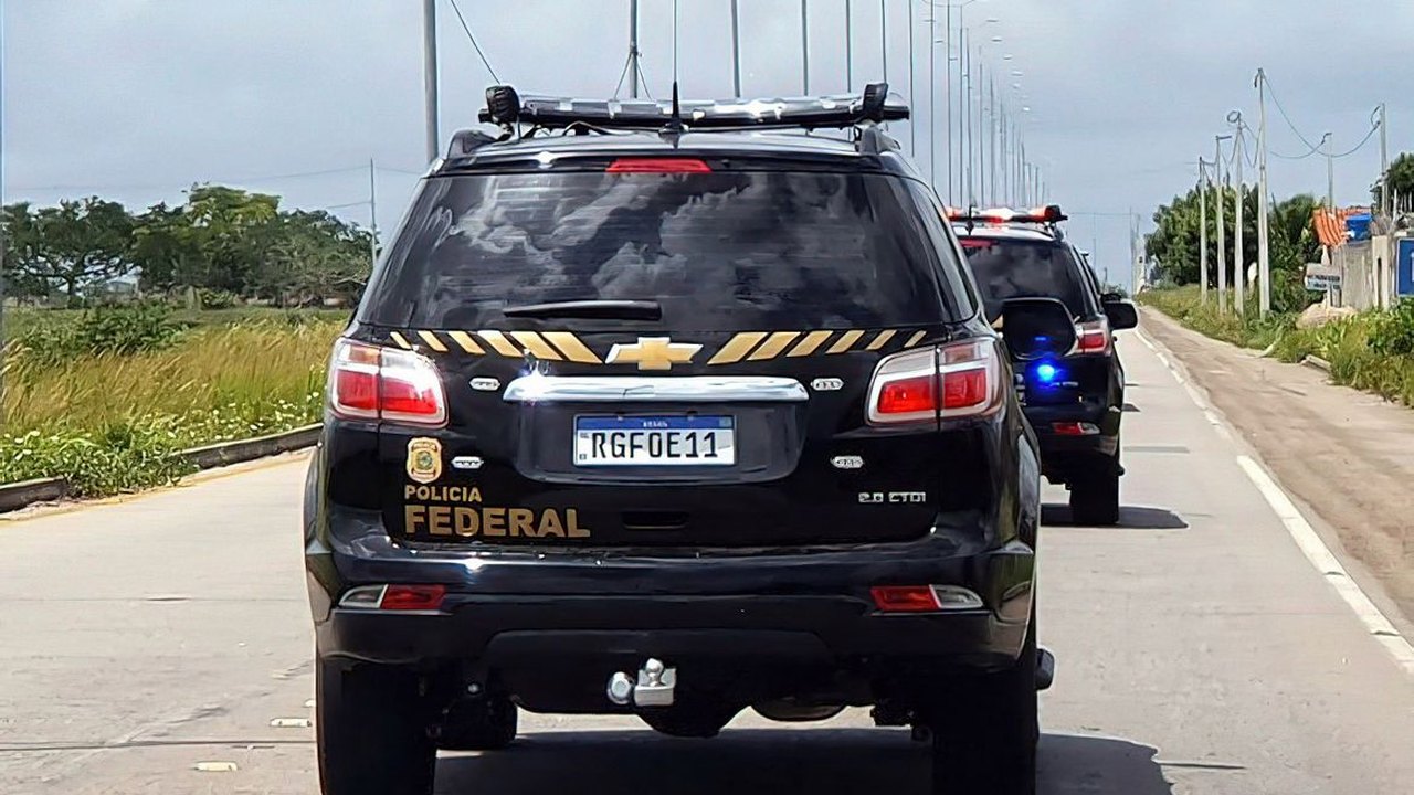 Quadrilha que lavava dinheiro do tráfico é alvo de operação da PF