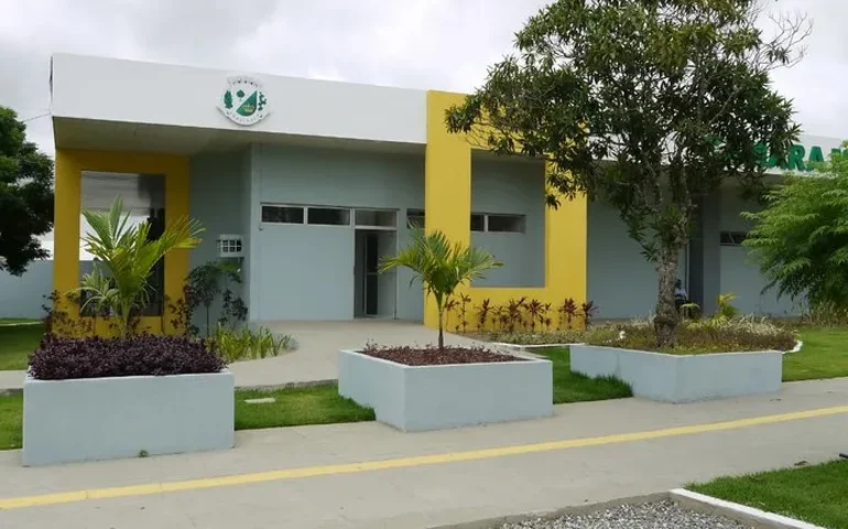 Legislativo de Arapiraca realiza primeira sessão extraordinária do ano e registra três ausências