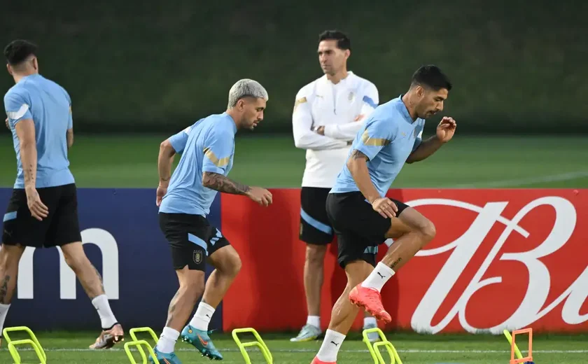Uruguai supera a Bolívia com facilidade e fecha ano entre os melhores das Eliminatórias