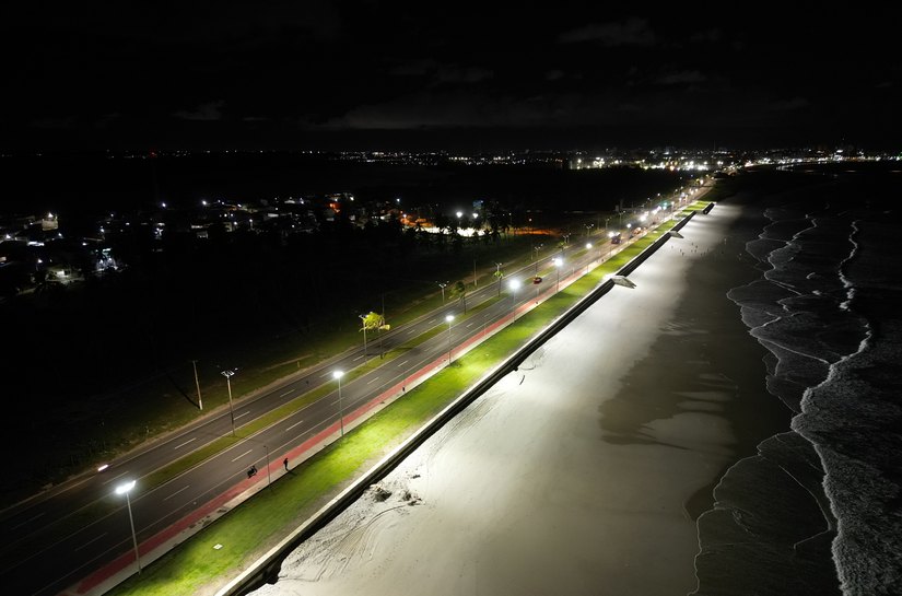 Ilumina restabelece iluminação pública em trecho da Avenida Assis Chateaubriand