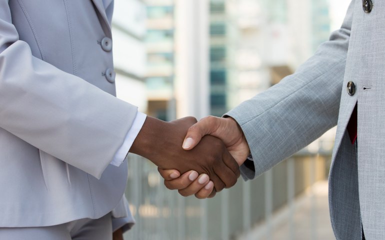 Pós-graduados em cibersegurança ganham até 225% a mais