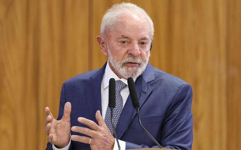 Nenhum aposentado terá prejuízo, diz Lula sobre descontos indevidos