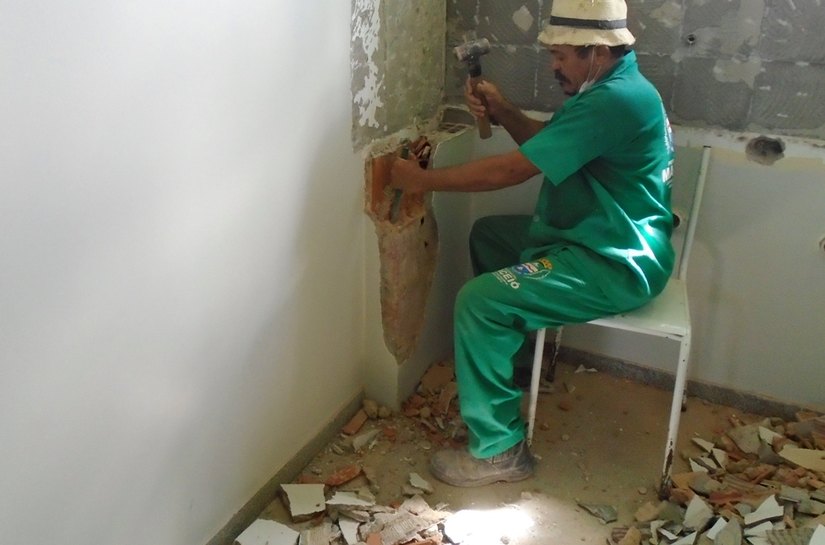 Unidades de saúde remanejam atendimento