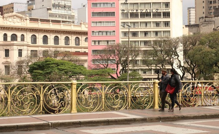 Problemas atrelados a esses proprietários dificultam a comercialização e o uso social desses lugares