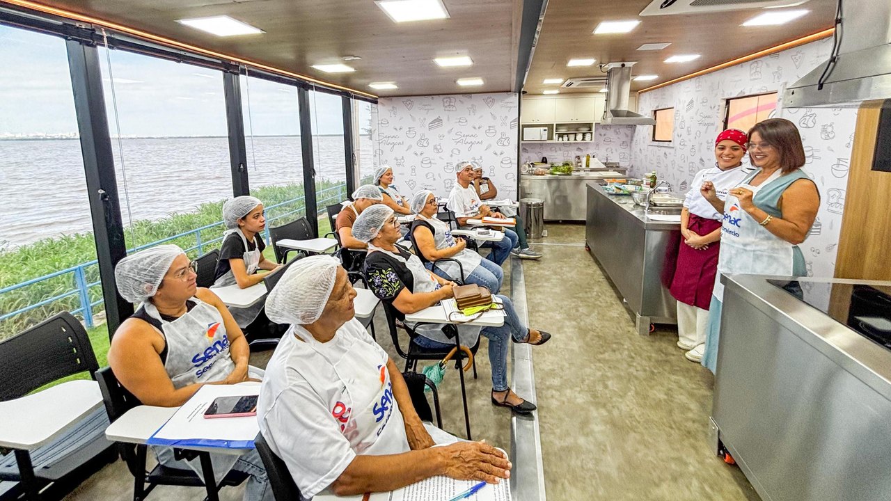 Escola do Turismo de Alagoas abre 125 vagas gratuitas para cursos em Maceió e Coruripe