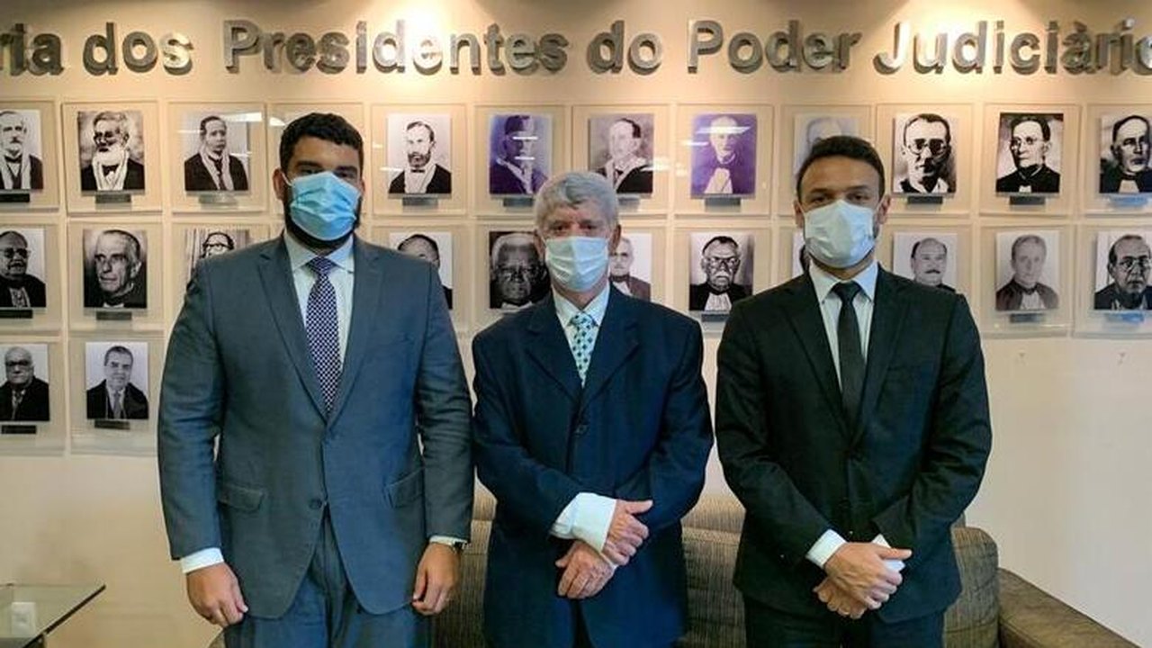 Secretário de Governo de Maceió visita presidente do Tribunal de Justiça