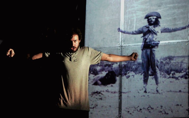 Teatro Jofre Soares recebe espetáculo “A invenção do Nordeste”, do grupo potiguar Carmin