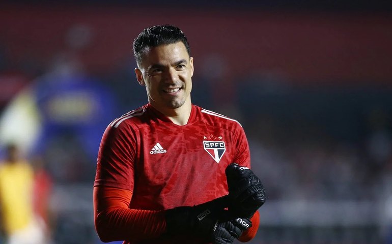 Fluminense fecha com o goleiro Felipe Alves, ex-São Paulo, para a reserva de Fábio