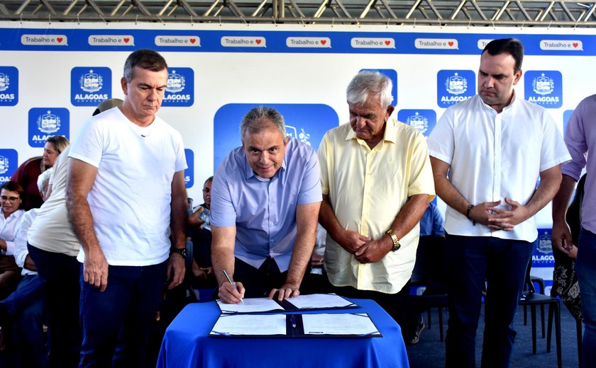 Governo de Alagoas assina ordem de serviço para obras de pavimentação asfáltica em Poço das Trincheiras