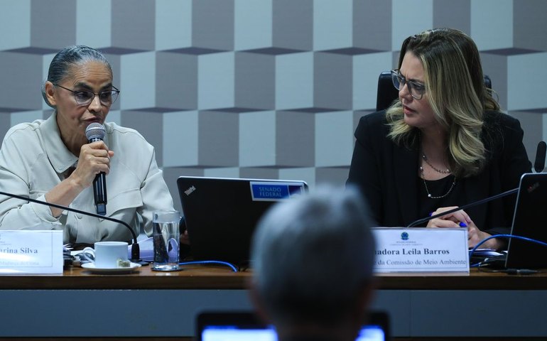 Marina defende criação de marco regulatório de emergência climática