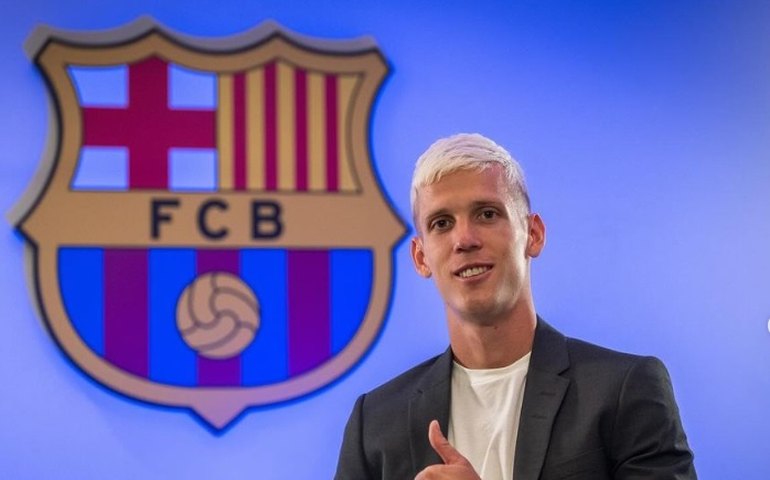 Dani Olmo é oficializado até 2030 como grande contratação do Barcelona e multa de R$ 3 bilhões