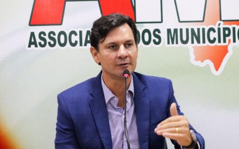 Marcelo Beltrão celebra avanço na alfabetização e reforça papel dos municípios na educação