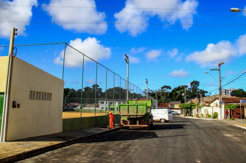 Rui inaugura obras de infraestrutura e iluminação na Vila Saem neste sábado