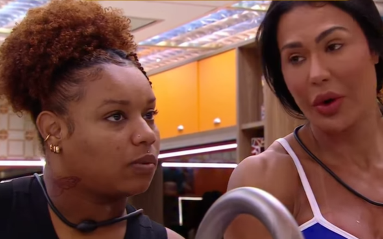 Fora do Tá com Nada, Camilla cozinha e reclama de Diogo Almeida no 'BBB 25': 'Não pergunta'