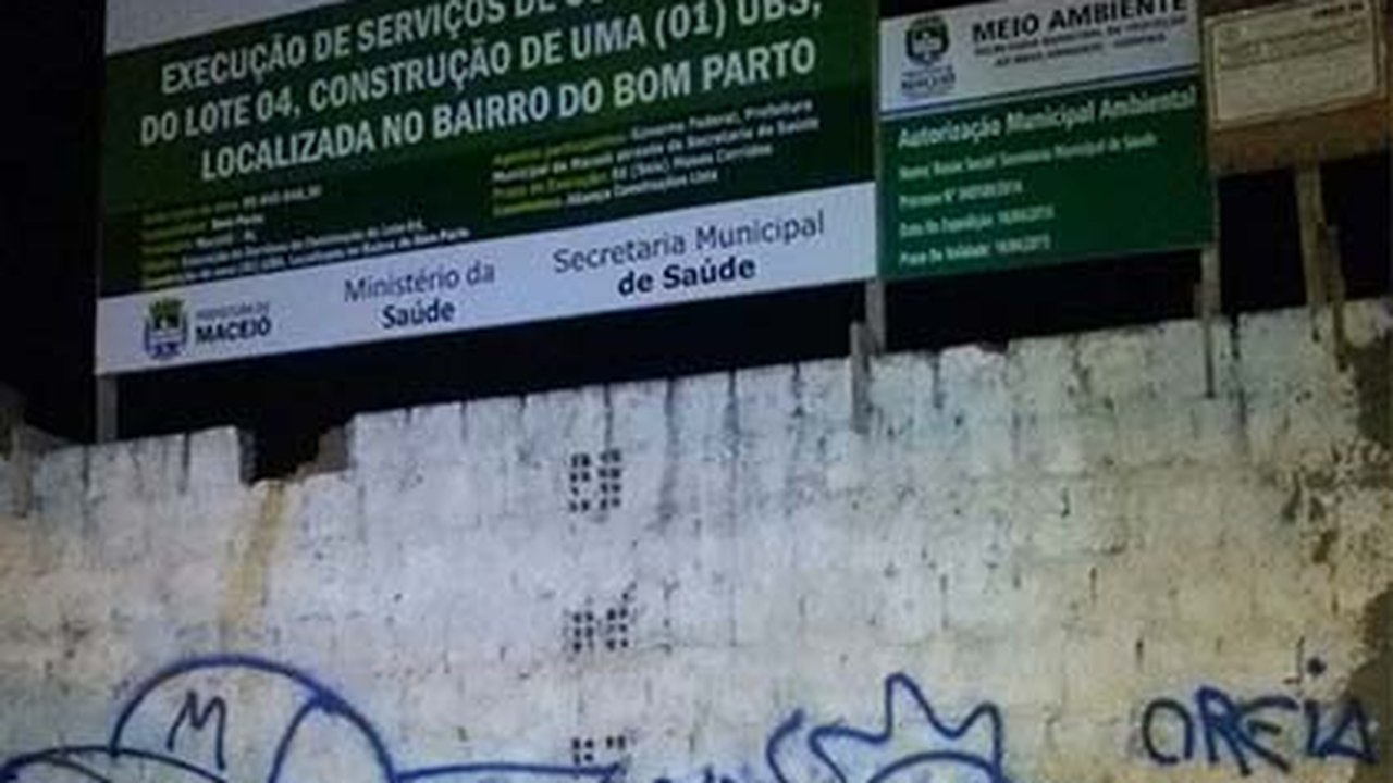 Maceió: Jovem é detido por pichar prédio público