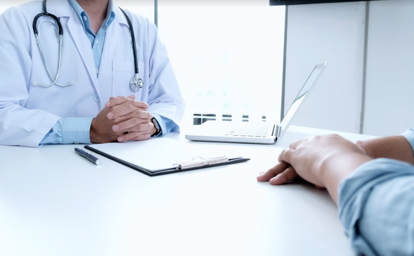 Trabalhador acusado de fraudar atestado médico tem justa causa revertida