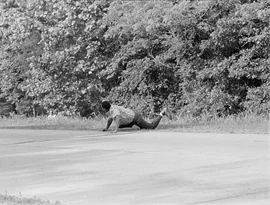 Jack Thornell, fotógrafo da AP que capturou a tentativa de assassinato de James Meredith, morre aos 86 anos