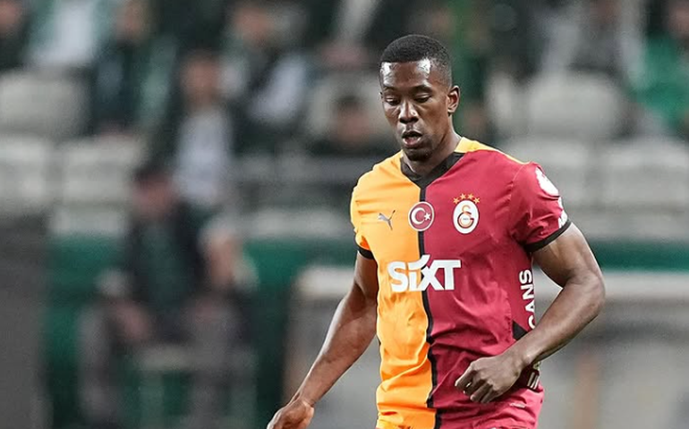 Vasco contrata zagueiro da seleção colombiana que estava no Galatasaray até o fim de 2026