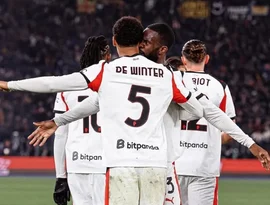 Milan cede empate à Roma e vê Inter ampliar vantagem na liderança