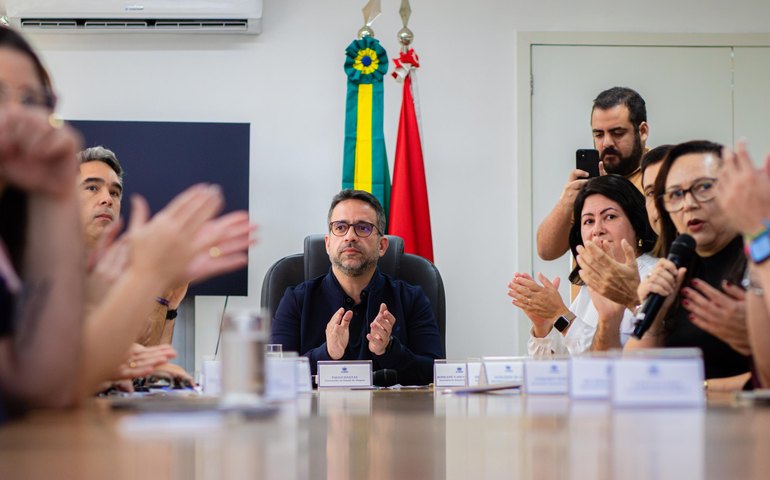 Governador apresenta dados do Ideb 2023 e comemora melhor resultado da história de Alagoas